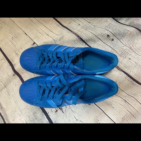 All blue adidas superstar - Picture 3 of 4